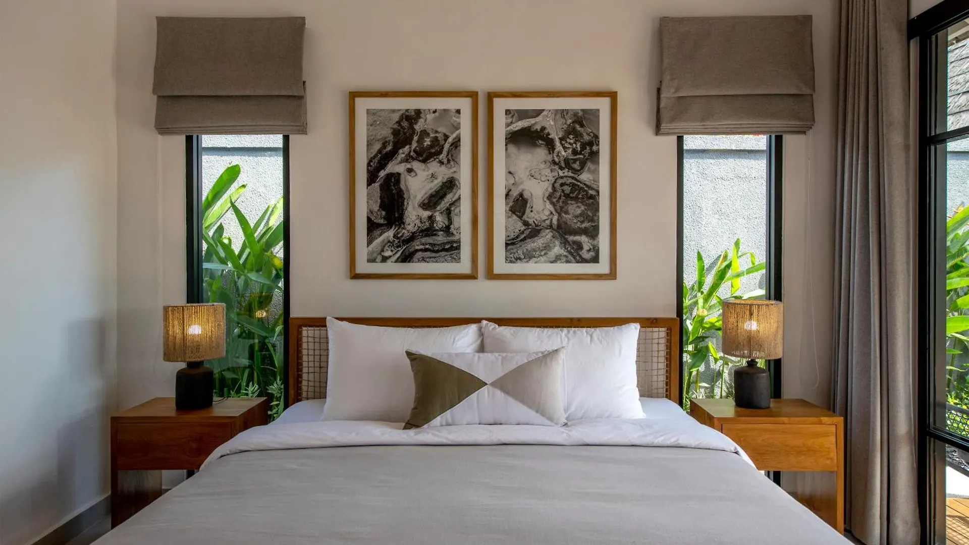 Elegant Living, Secure Swimming! 4Br Modern Villa Uluwatu  0*, Uluwatu (Bali)